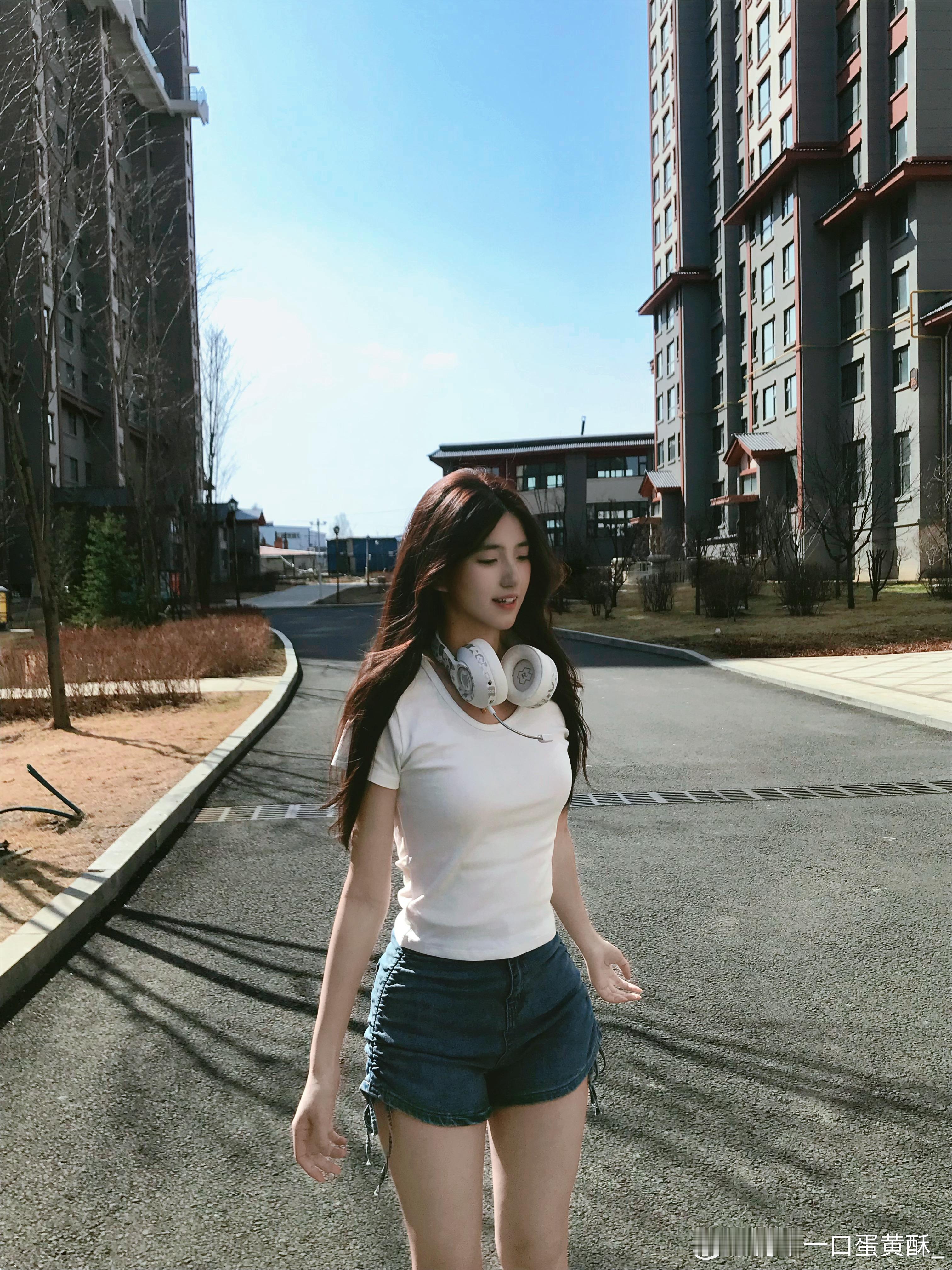 但见青山常青 爱何其丰盈