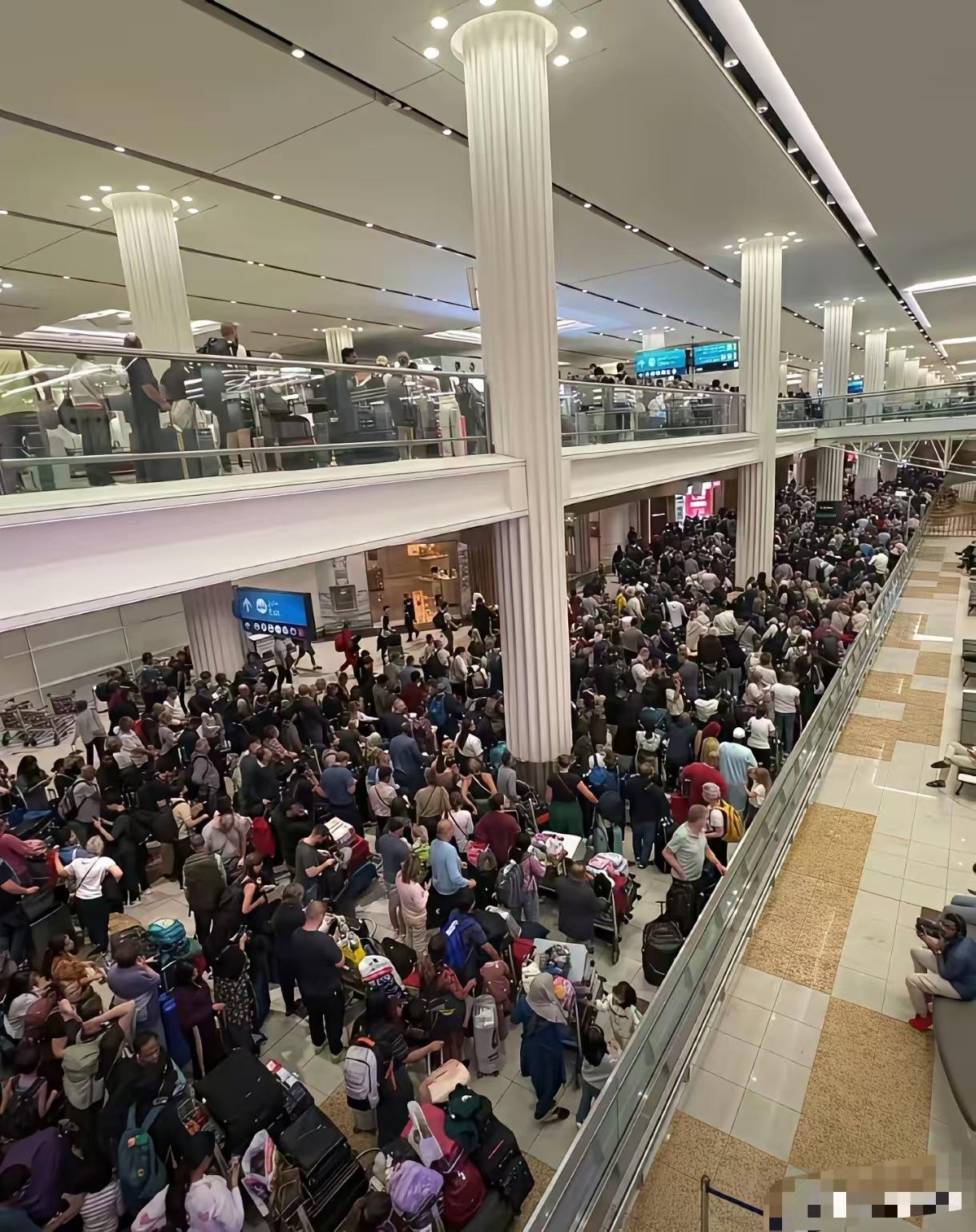 没事跑去迪拜干嘛？留在国内不好吗？气候最适宜居住的地方是卢旺达的基加利，18－