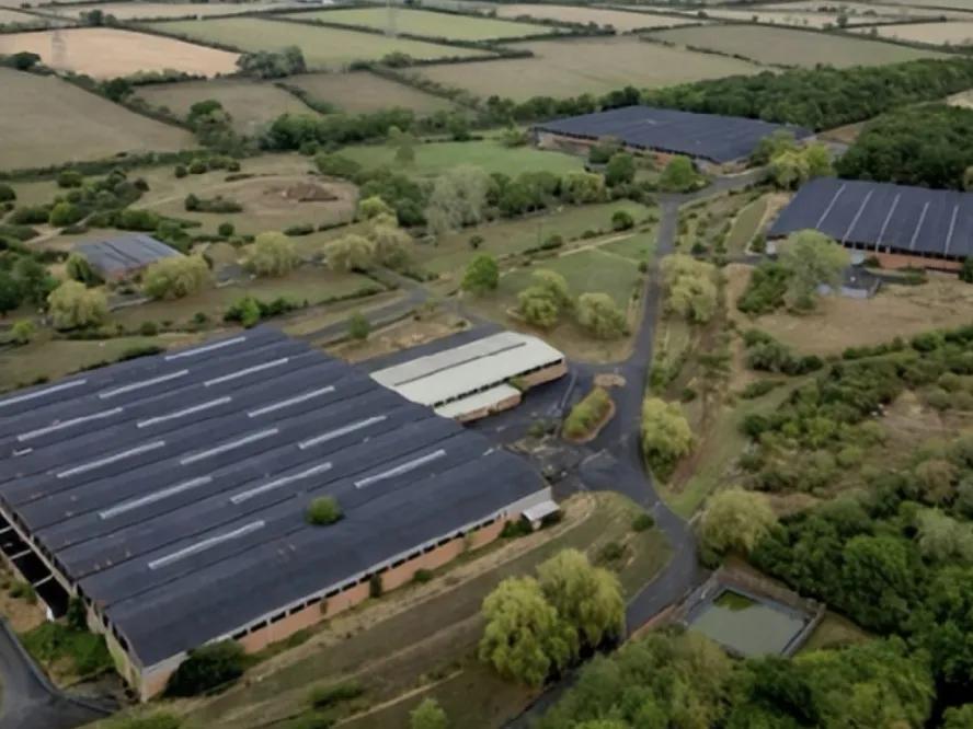 英国一村庄宣布“脱英建国”！9月17日，英国牛津郡皮丁顿村举行村民公投，以28