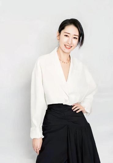 2013年，刘敏涛向富豪丈夫提出离婚，丈夫毫不在意：“如果是开玩笑，赶紧把话说回