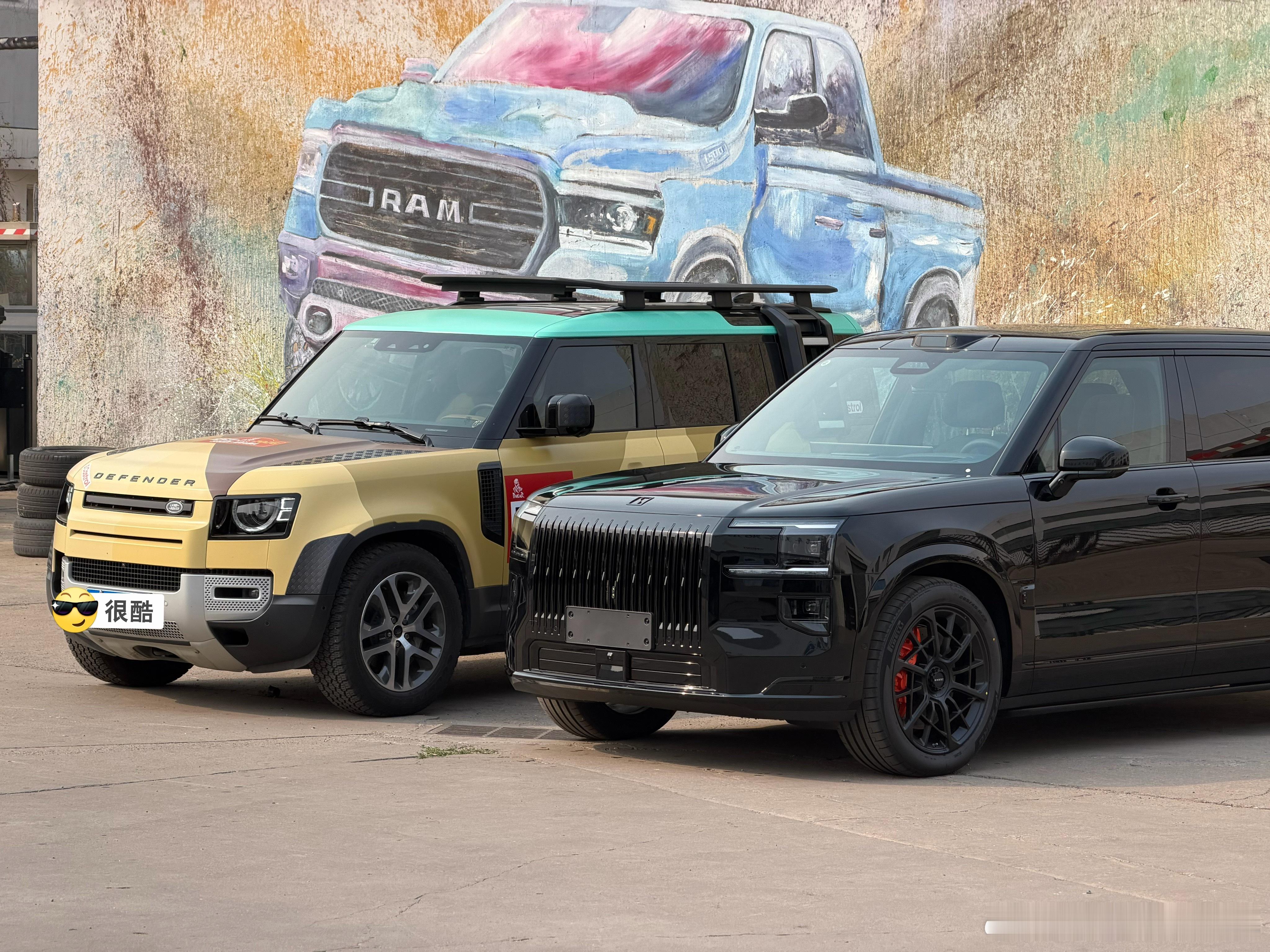 这2台极氪9X耀黑版已经上完牌一个月了海外大哥等的花儿都谢了国内有没有喜欢的