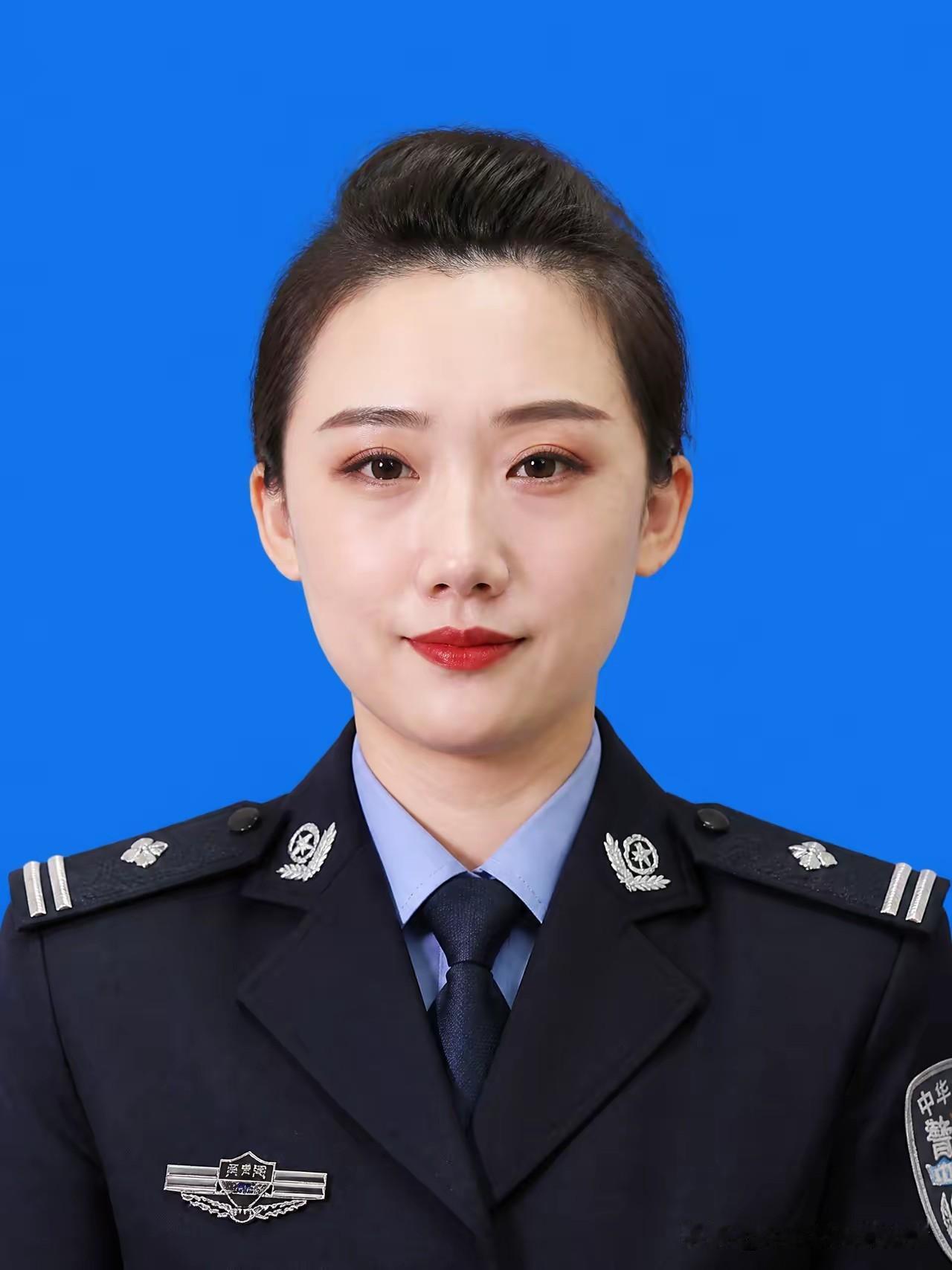 李晓婷，女，1984年9月出生，中共党员，辽宁省女子监狱七监区监区长。从警十四年