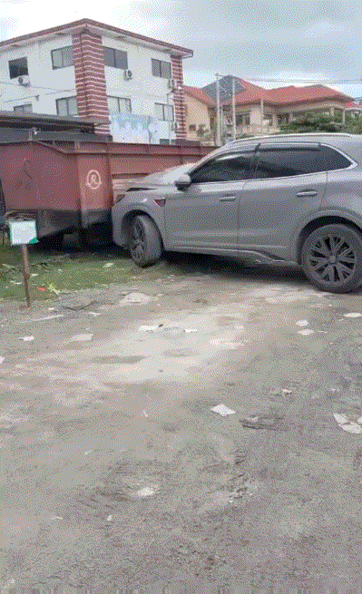 不知道司机开车的时候看到爱车变成这样会是什么反应[笑着哭]