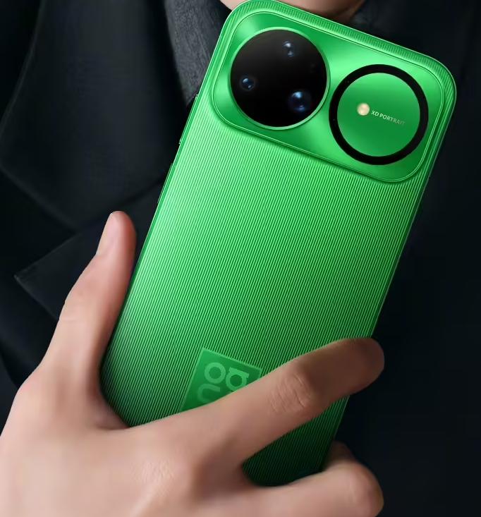 华为nova15Ultra这个颜值绝了吧？辨识度极高！就在刚刚，华为正式