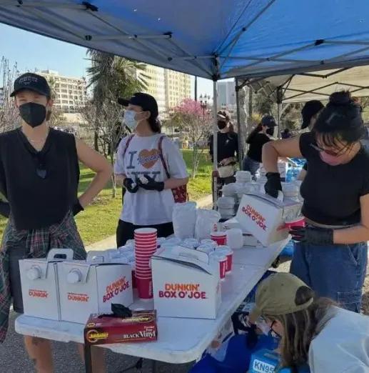 农夫与蛇的故事，一直都在上演。美国的这个公园，正在变成地狱入口！洛杉矶麦克阿