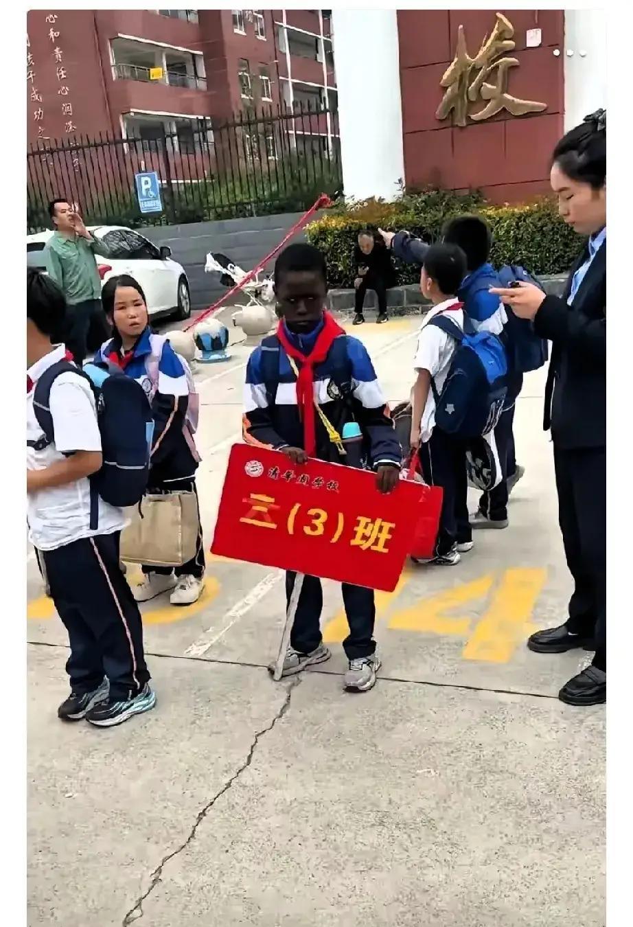 一眼看出谁是主角！