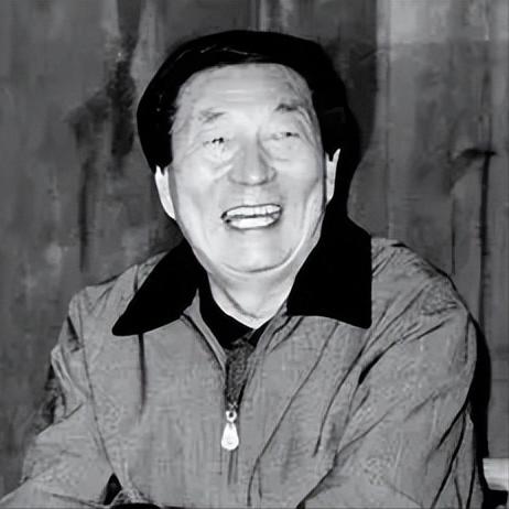 朱镕基给自己立下规矩：原则上不题字，绝大多数人的求字请求，一概婉拒。他在上海当市