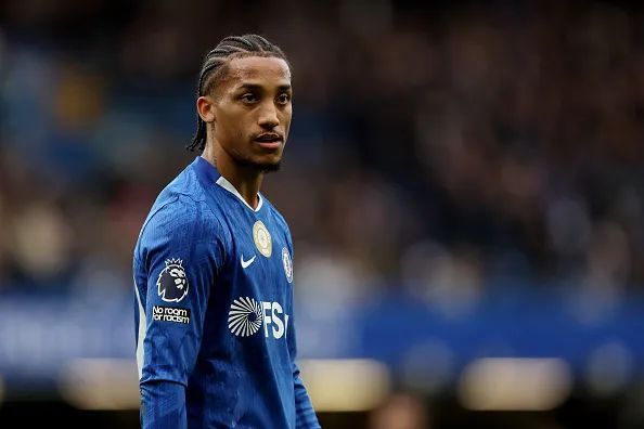 日前，阿兰-希勒在做客《足球之外》播客中表示，他对切尔西耗资6000万英镑签下的