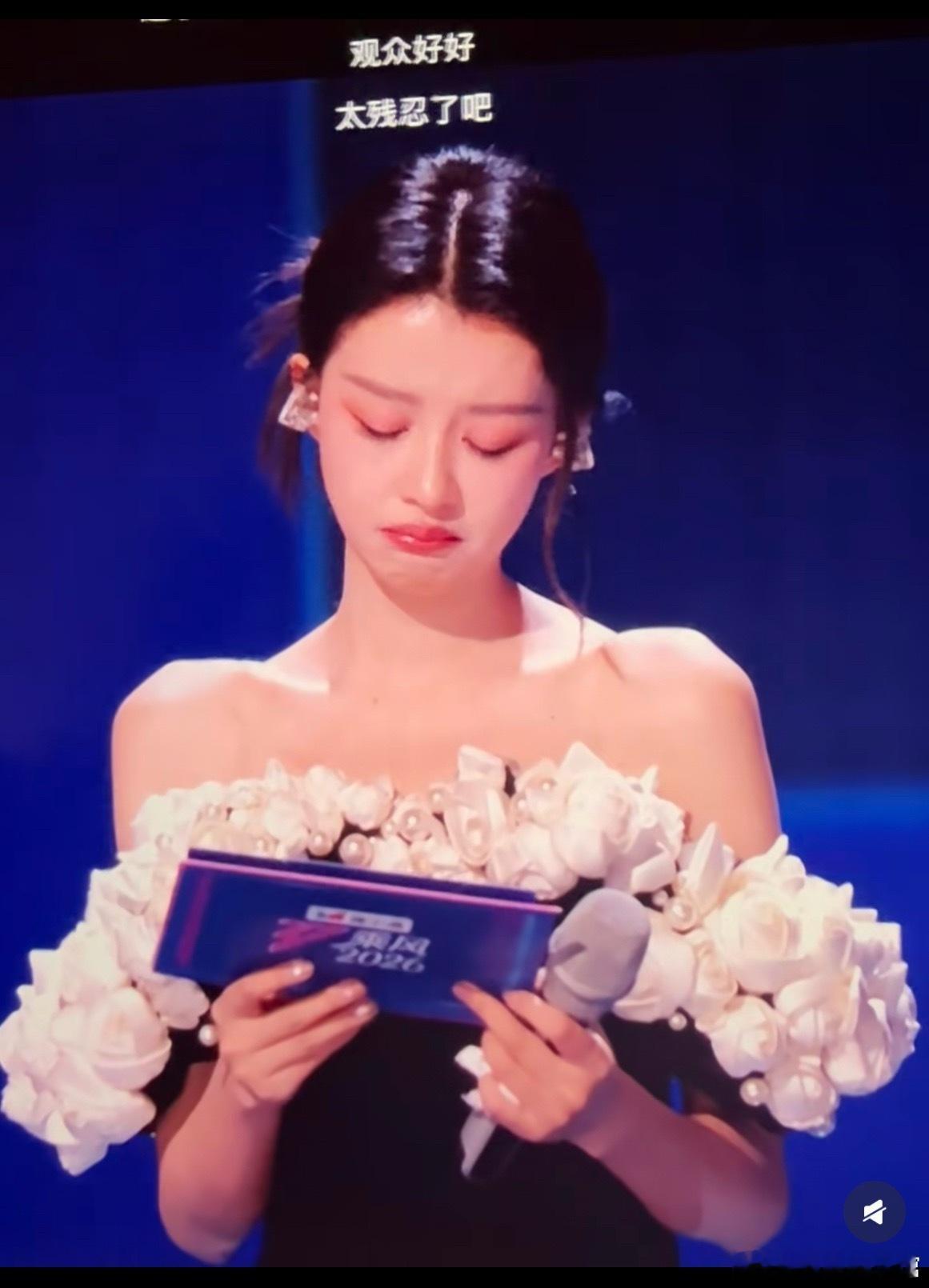 这个直角肩符合人体工学吗