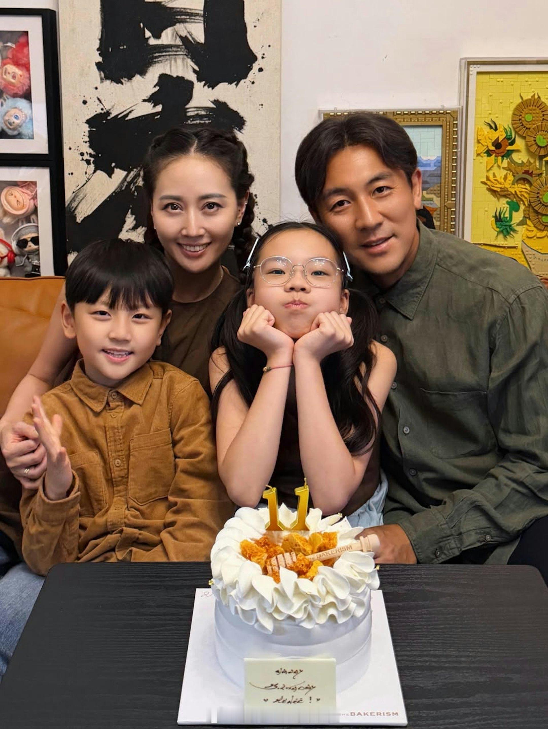 谭俊彦儿子九岁生日，品学兼优就读星级名校，曾拿下普通话比赛全港冠军视帝谭俊彦20