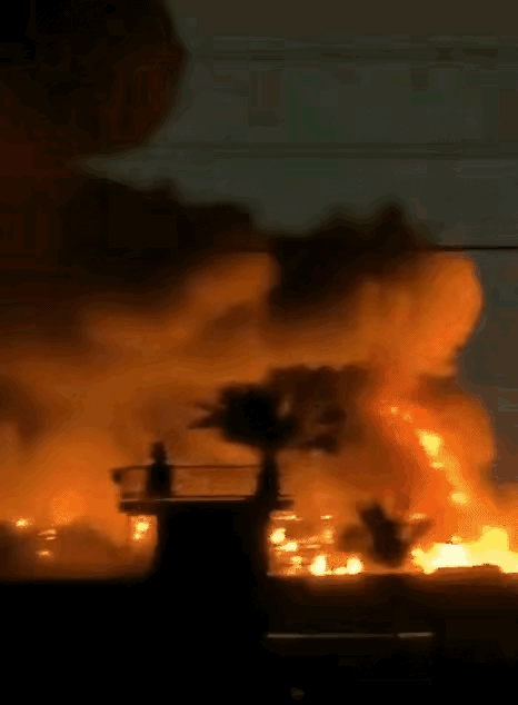 三十年河东三十年河西。以前的老美在中东那叫一个横，妥妥的“指哪打哪”。现在