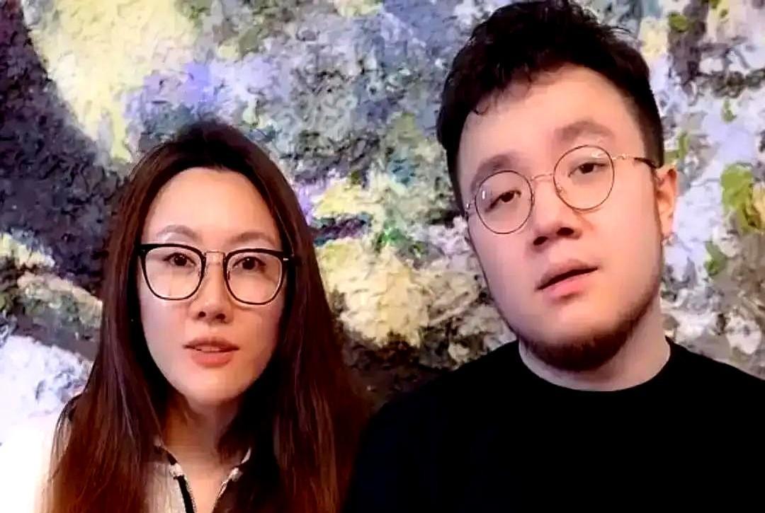 巴图弟弟网上要钱，嫂子王博谷直接甩出5年学费转账记录。这不是家庭纠纷，这是一场