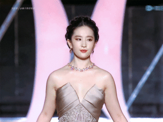 刘亦菲不吃压力刘亦菲不吃压力，态度女王！