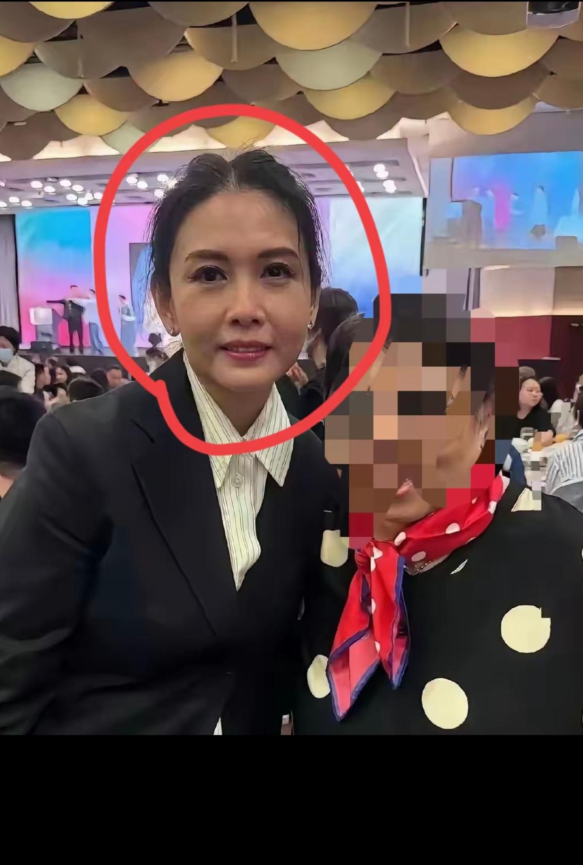 邱淑贞58了，岁月不饶人啊