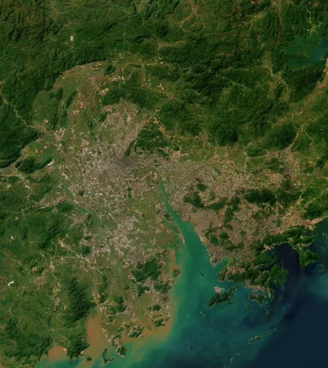 广州还能反超深圳吗？深圳用36年追上广州，2016年首次以273亿的微弱优势超越