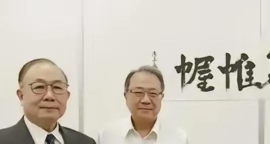 陈永康说这话，你得先琢磨琢磨他的身份。台军前“参谋总长”、前“海军司令”，扛过两