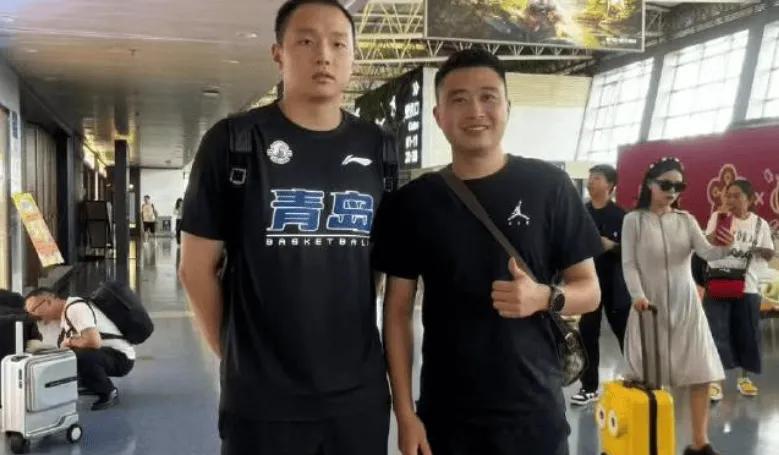 咱就是说，要不浙江队格局再大一点呢？俗话说“好聚好散”，浙江队能否看在王奕博为