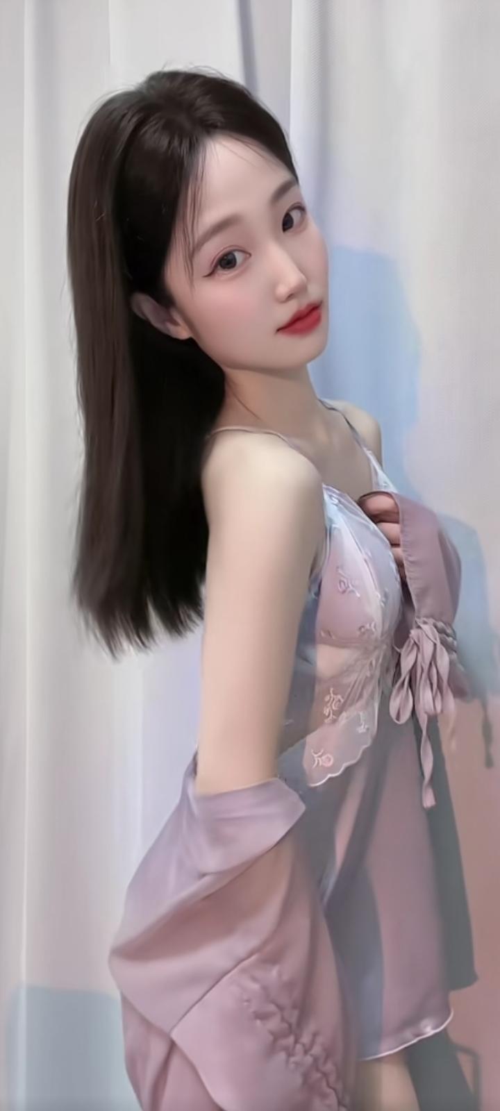 最遗憾的是，我们没有输给距离，没有输给现实，输给了不够爱。