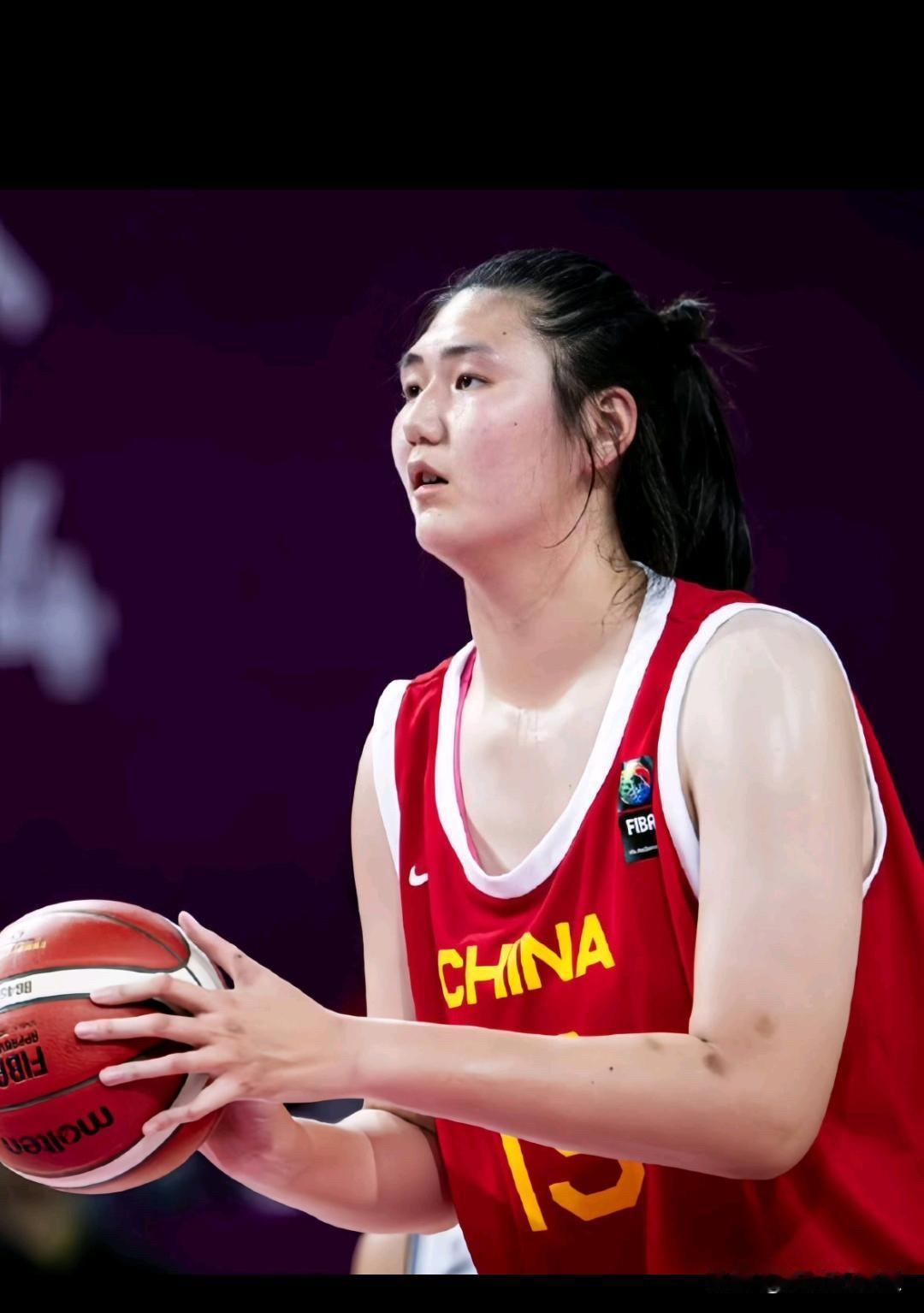 中国女篮本届世界杯，现实目标是什么？中国队本次德国柏林世界杯的现实目标很明确。