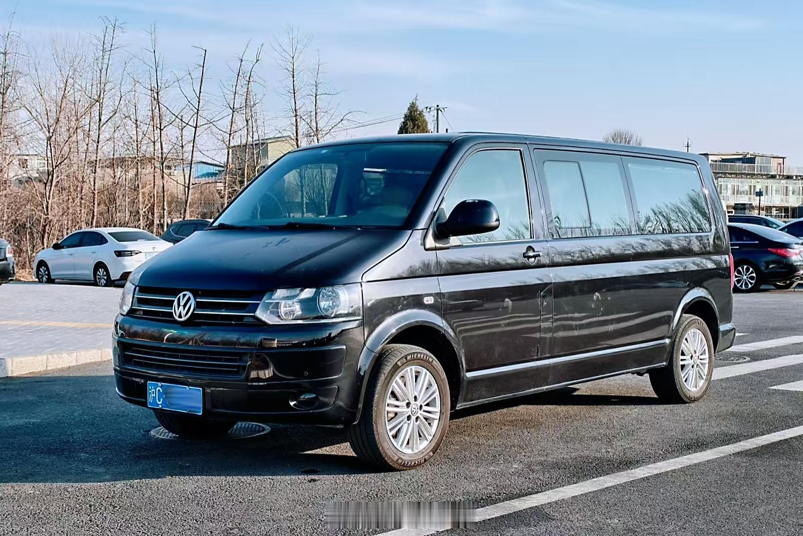 刚反应过来，尽管我从没觉得自己是个大众粉，但大众汽车的两款开山之作的后续，居然让