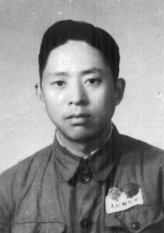 饶惠谭（1915年3月—1953年3月21日），湖北大冶人，抗美援朝战争中牺牲的