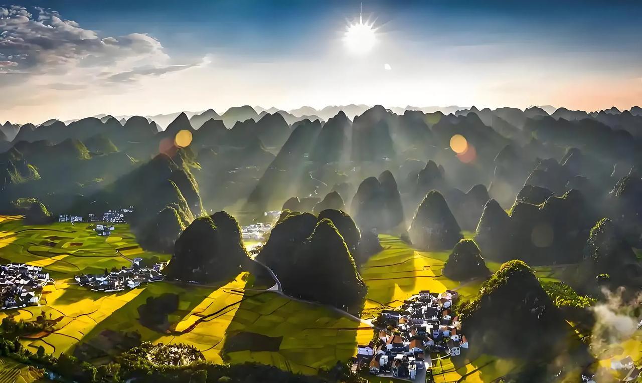 “中国的皇后镇”-贵州兴义市，真是国内首先养老休闲避暑圣地！地处黔、滇、桂三省交