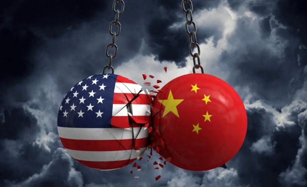 美国政客喊着“轰炸中国本土”喊了多少年，终于有人认真算了一笔账！你真以为