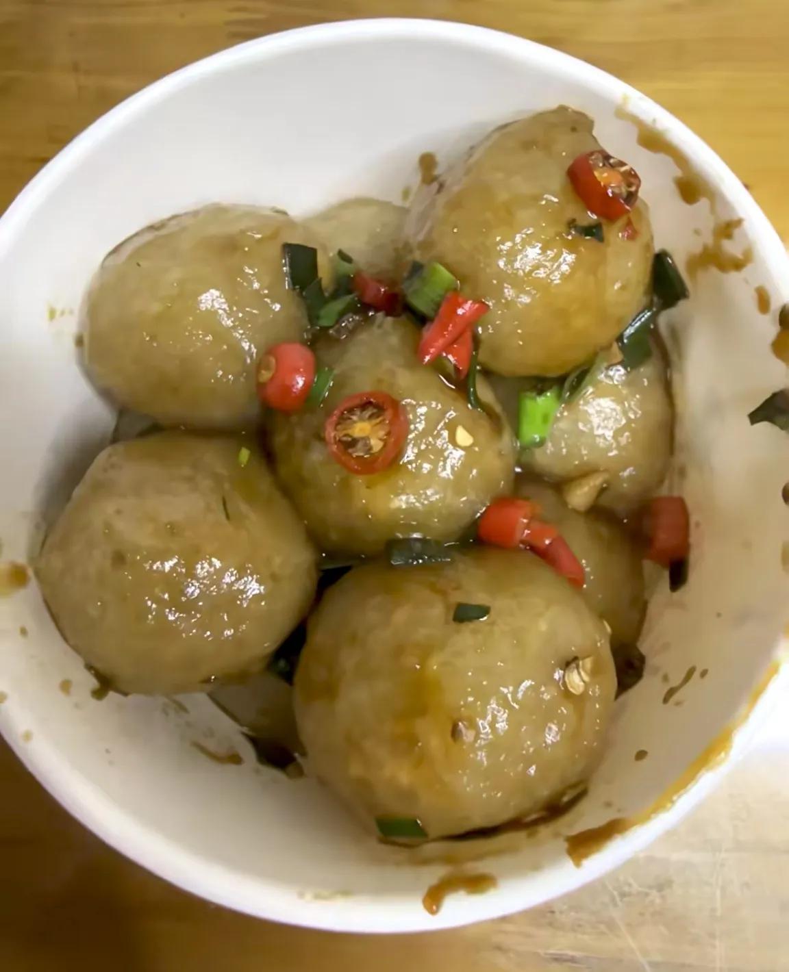 撒贝宁推崇的通山包坨是咸宁最好吃的美食，可为什么就是走不出通山?在咸宁都流行不起