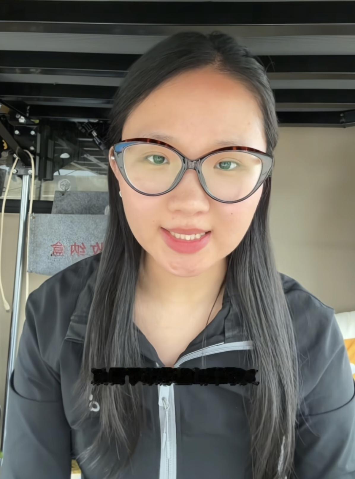 “割四赔五”当事人澄清了事实真相：收割时，农户发现左邻右舍都没有漏麦，只有他的漏