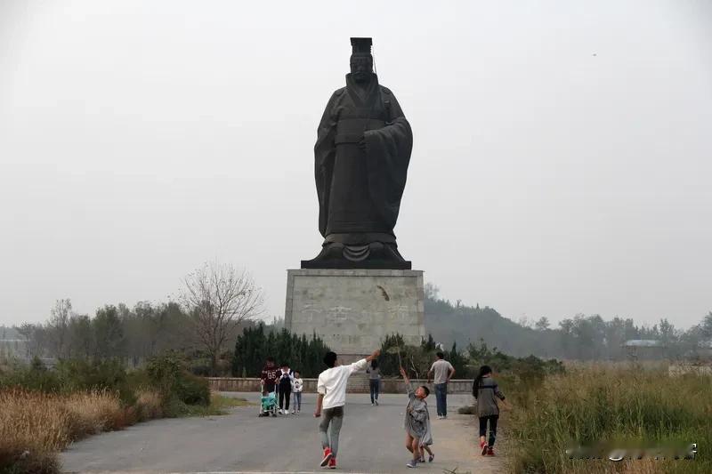 过去汉人高于欧美白人，为什么现在反而变矮了呢？首先必须确实，过去历朝历代都是中