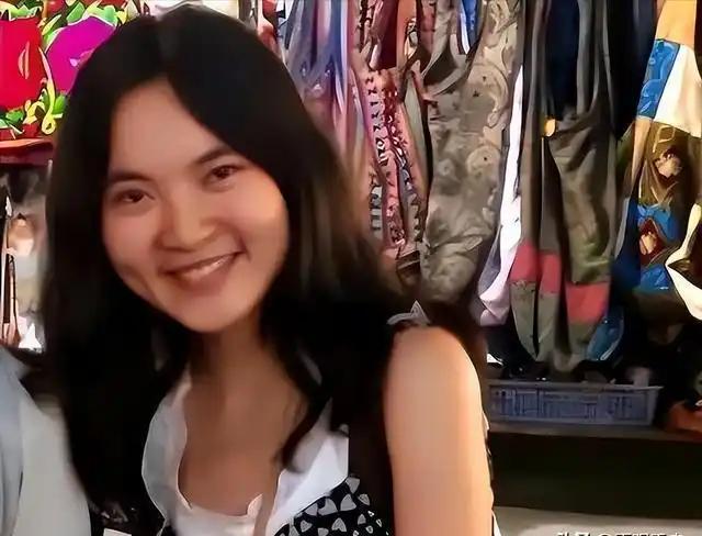 曾叫嚣“用核武打中国”的37岁武大女硕士王懿，终于前往她心心念念的日本，却在东京