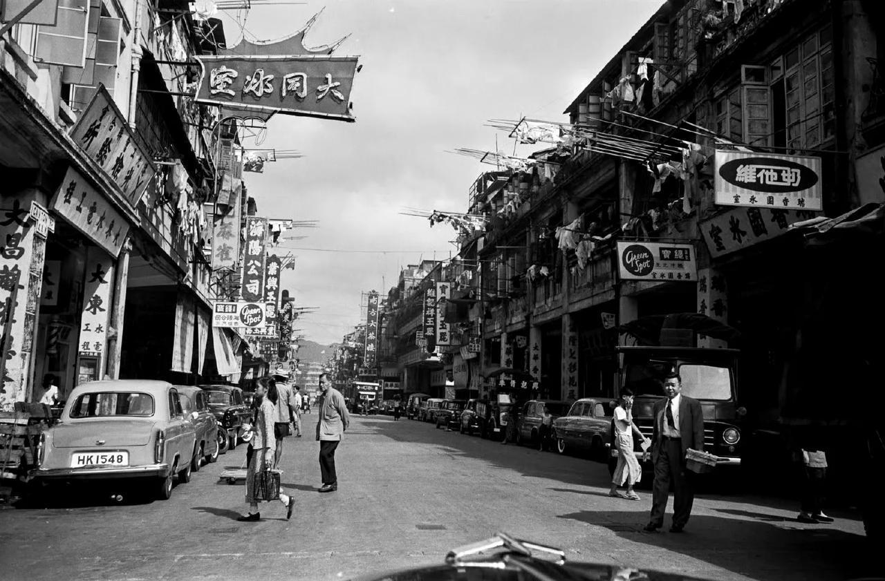 广东道，香港，1958年摄。​​​