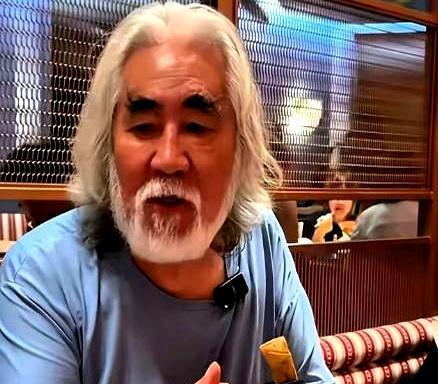 老婆一句“有老年味”，73岁老公能有多大改变？张纪中可真够拼的！被媳妇杜星