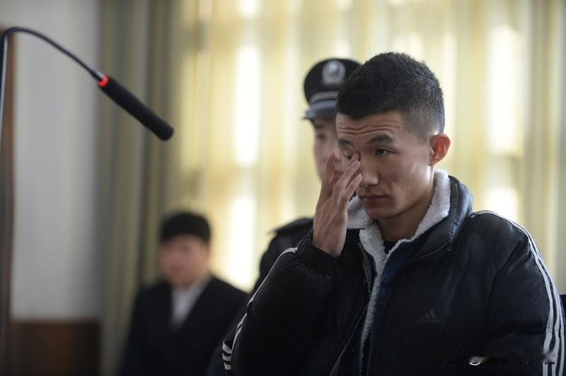 母亲403万买房女儿卖掉送男友282万安徽合肥这起财产纠纷太抓马了！母亲李某花