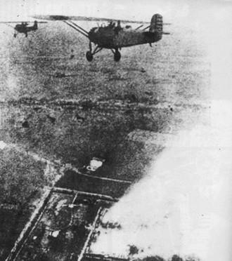 1937年7月，一伙日军带着2挺机枪、5门迫击炮来到时村，精心构筑伏击阵地；原来