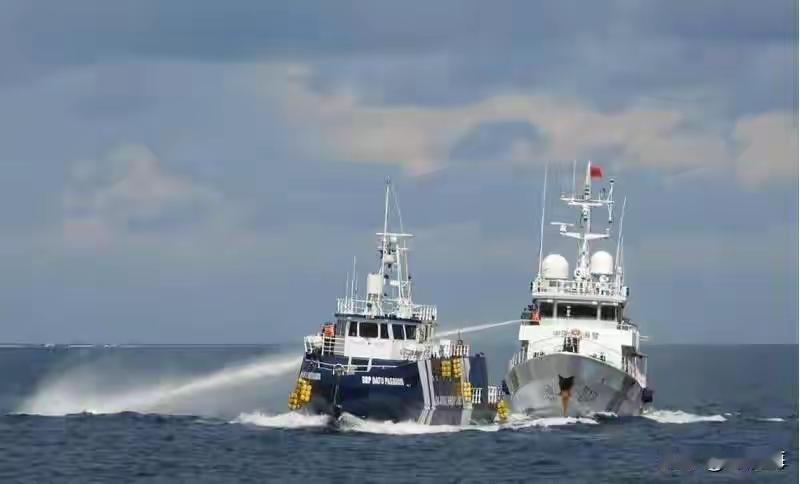 忘恩负义的菲律宾，刚要完中国的救灾物资，回头到黄岩岛闹事！刚刚