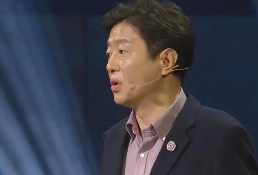 首尔大学经济学教授金道南，在韩国KBS节目《明见万里》上说了一句话，让韩国网友沉