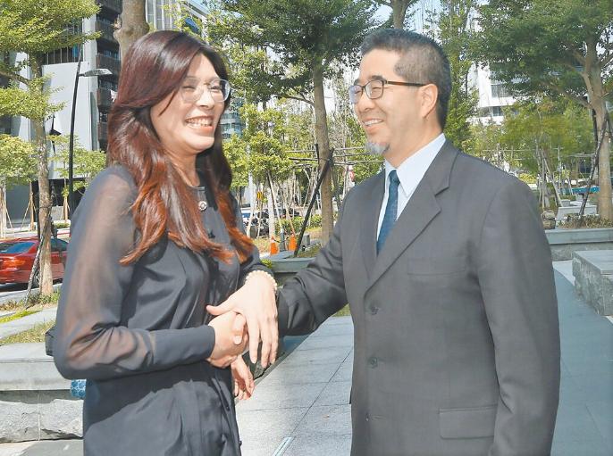 就在刚刚，台“国民党”正式宣布，1月28日，针对国民党重启“国共论坛”，台湾