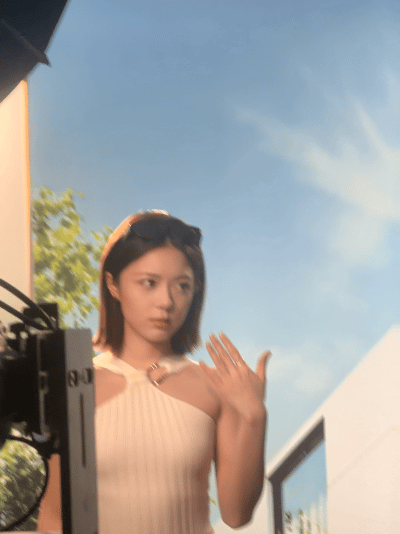 赵今麦短发镜头表现力赵今麦内娱甜妹转型天花板短发造型氛围感拉满，镜头表现力稳定输