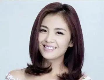 2003年，刘涛花了300万元为自己的嘴做了一副假牙，这个钱相当于一套房！丈夫说