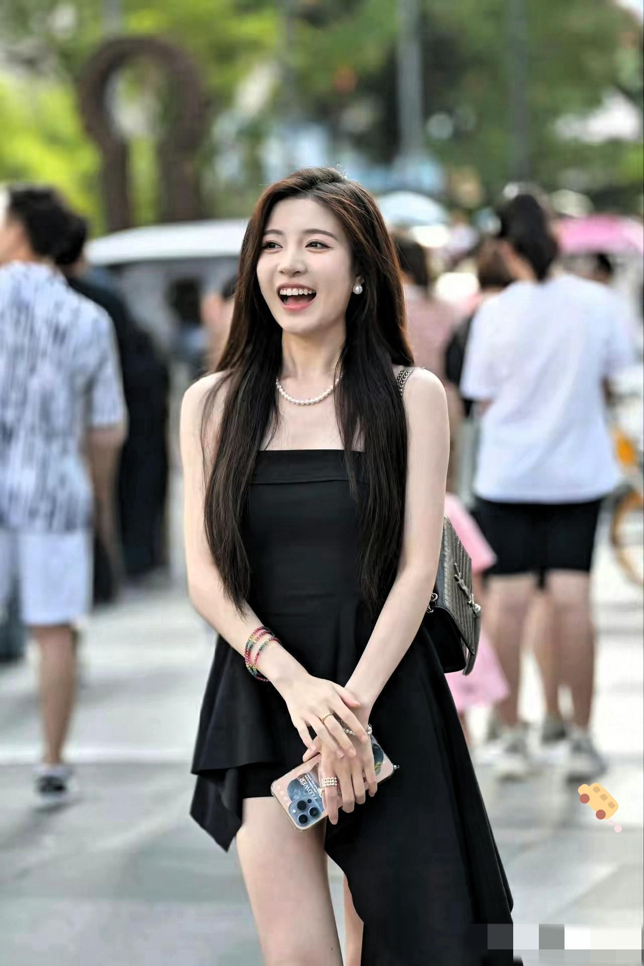 北大赵宏教授的言论一出来，文科直接被推上风口浪尖，不少人吐槽“文科专家脱离现实”