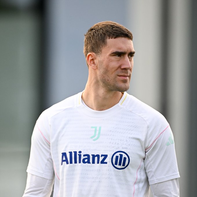 尤文官方: 弗拉霍维奇肌肉肌腱交界处严重撕裂;将长期缺席