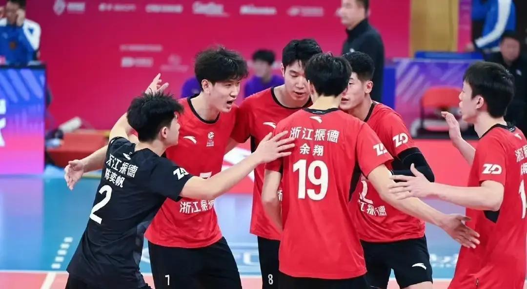 本轮男排升降级里，两场金局、四支队，最终却是浙江和辽宁一起跌出A级。辽宁这
