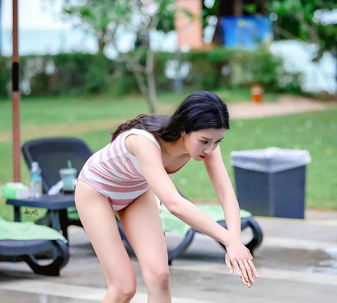 唉，最终还是走向了日本的路，别说结婚率了，现在连男女交往都开始变得困难，现在变成