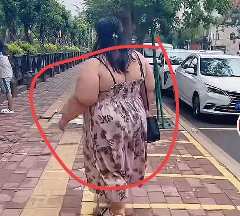 用一颗善良之心看待，人间便是美好。[微笑]