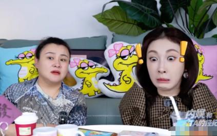 张小婉的经纪人说起娱乐圈潜规则时说：“男艺人现在很危险的。”张小婉吓坏了，连忙阻