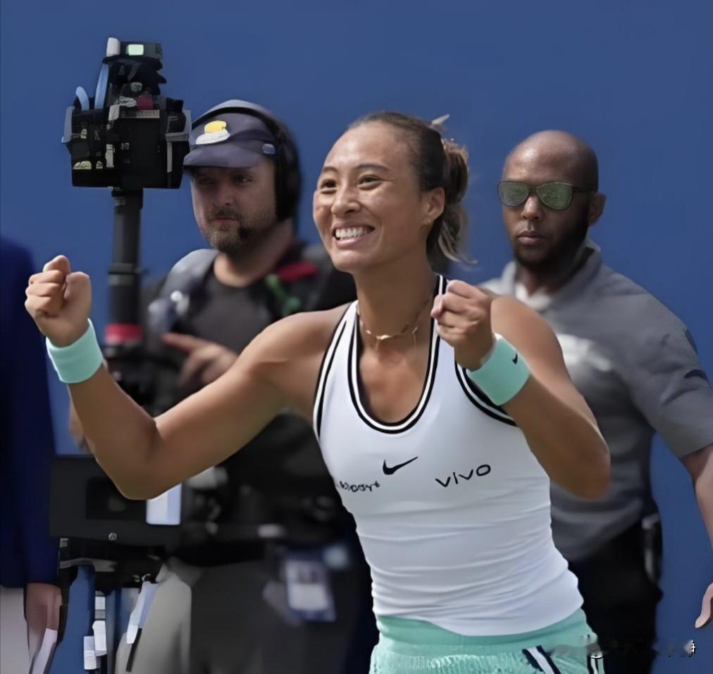 今晚，郑钦文冲击美网8强!CCTV-5直播!2026美国网球公开赛第四轮，中国