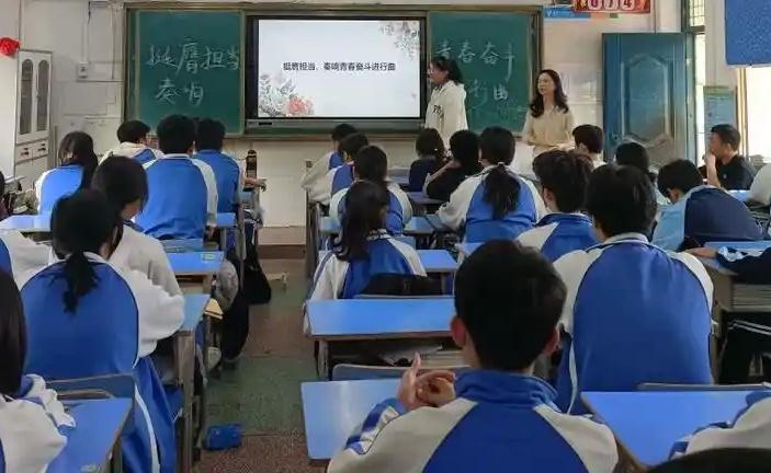 初中的成绩，什么时候定型？1、很多人都说初二定型，初二成绩不好，中考就完蛋了