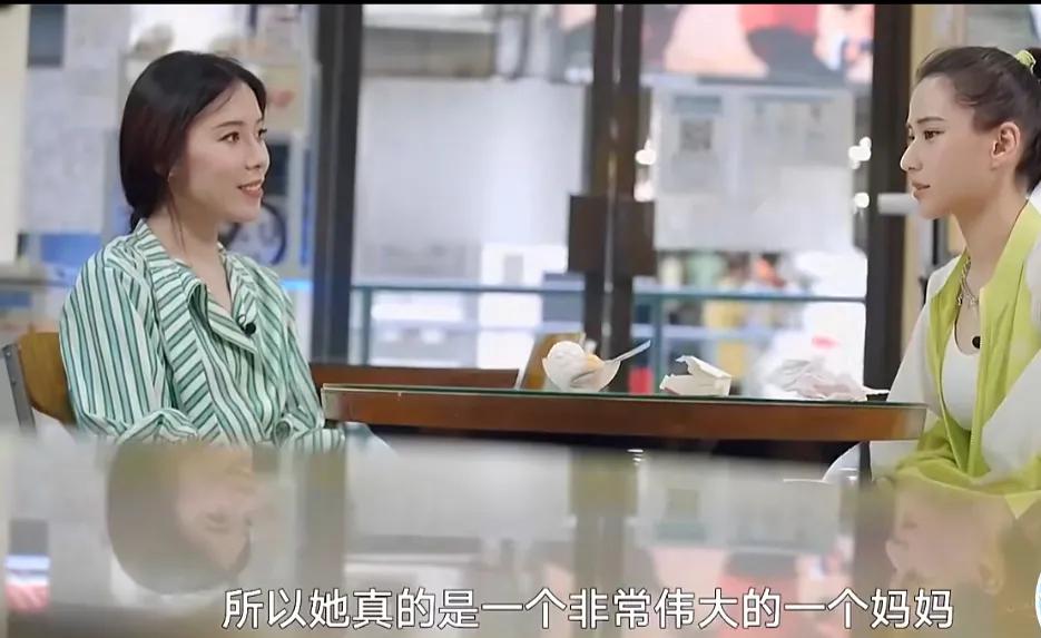 豪门太太的生活，真不是一般人能想象的！你以为嫁入豪门就是享福？何超莲一句话，直接