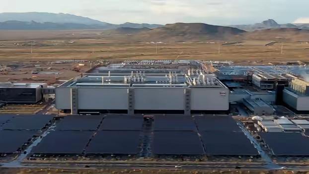 越南对华态度，变了，而且不是口头表态。最醒目的信号就两个，一是苏林上任后首访就去